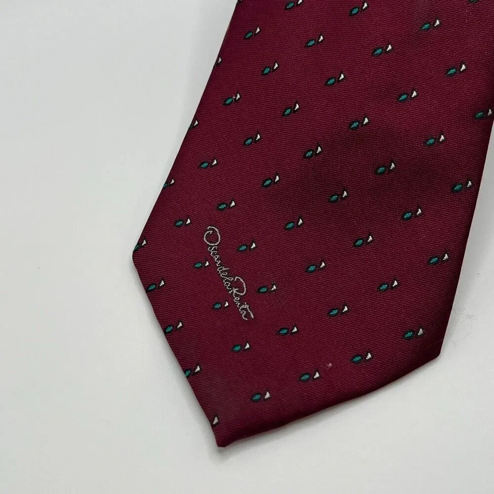 Oscar de la Renta Burgundy‎ Necktie